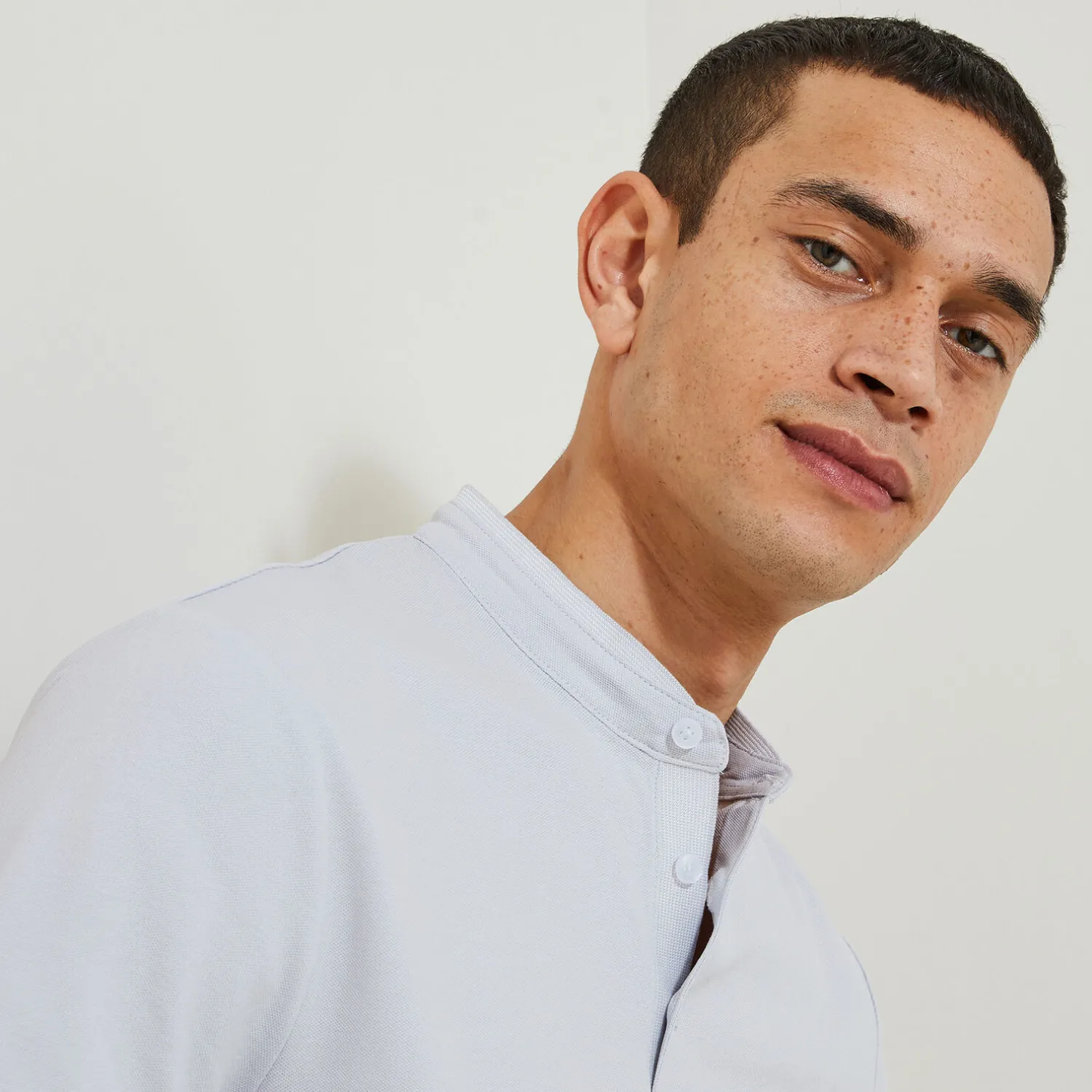 Jules Polo manches courtes slim uni col mao piqué- Polo