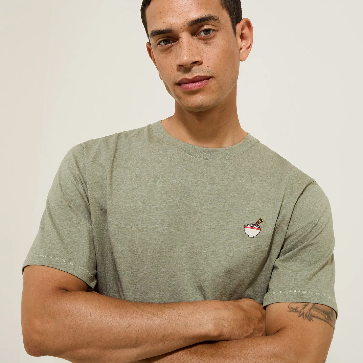 Jules Tee shirt col rond chiné brodé poitrine en coton- T-shirt